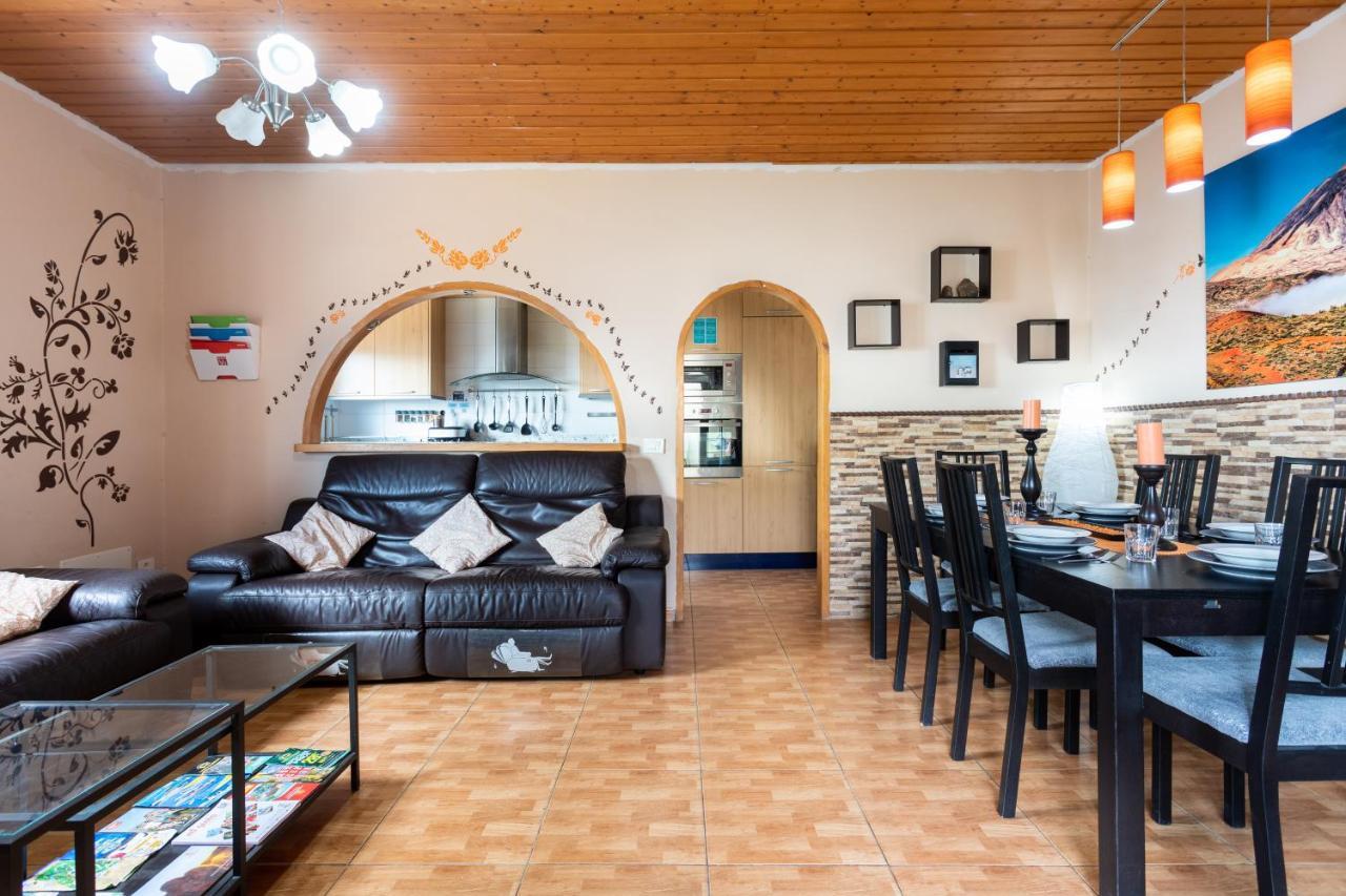 Villa Blanca Tenerife - Private Rooms - Terrace And Bbq, 5 Minutes From The Beach And Airport San Isidro  Dış mekan fotoğraf
