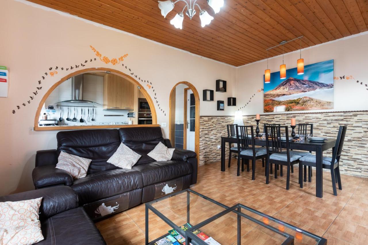 Villa Blanca Tenerife - Private Rooms - Terrace And Bbq, 5 Minutes From The Beach And Airport San Isidro  Dış mekan fotoğraf